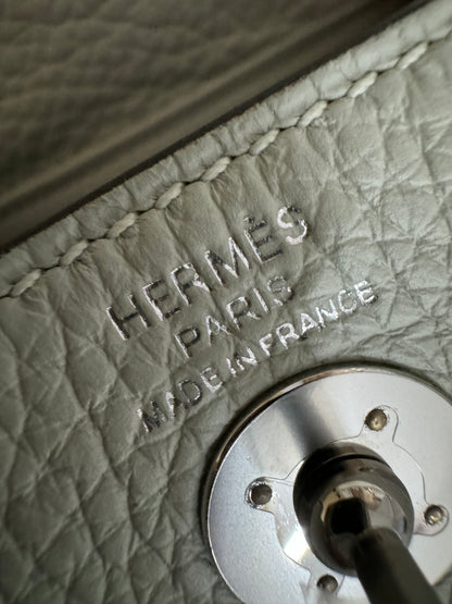 HERMES Mini Lindy 冰晶灰 TC 銀扣