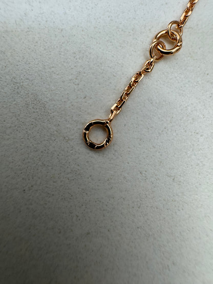 VCA Sweet Alhambra Bracelet 紅玉髓