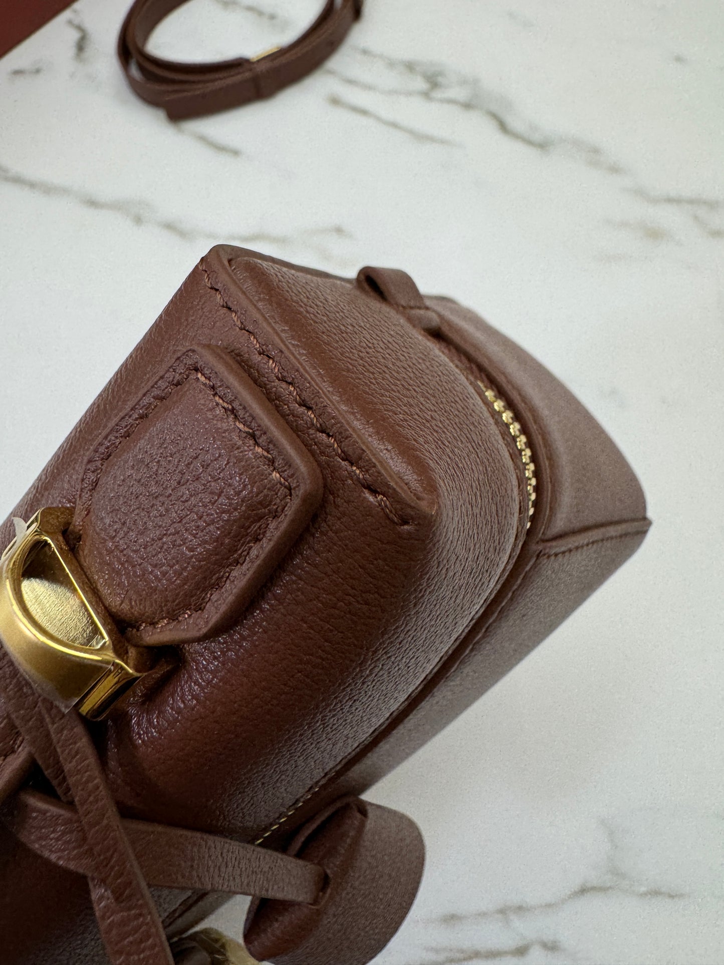 LORO PIANA Extra Bag 23 焦糖棕色