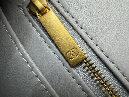 CHANEL Mini CF17 金球方胖子淺灰