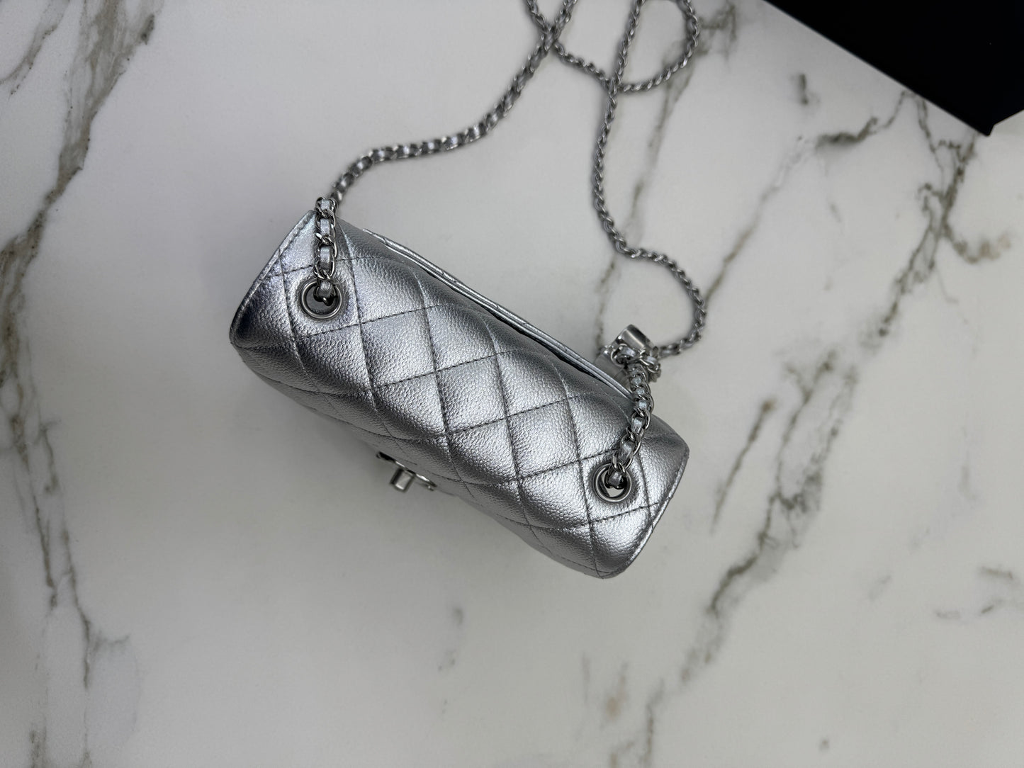 CHANEL 25B調節扣 銀色方胖子 Mini CF Square Caviar Calfskin