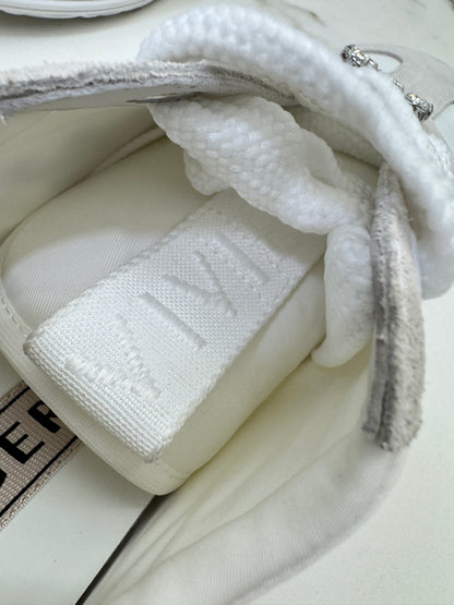 RV Vic Low Sneakers White