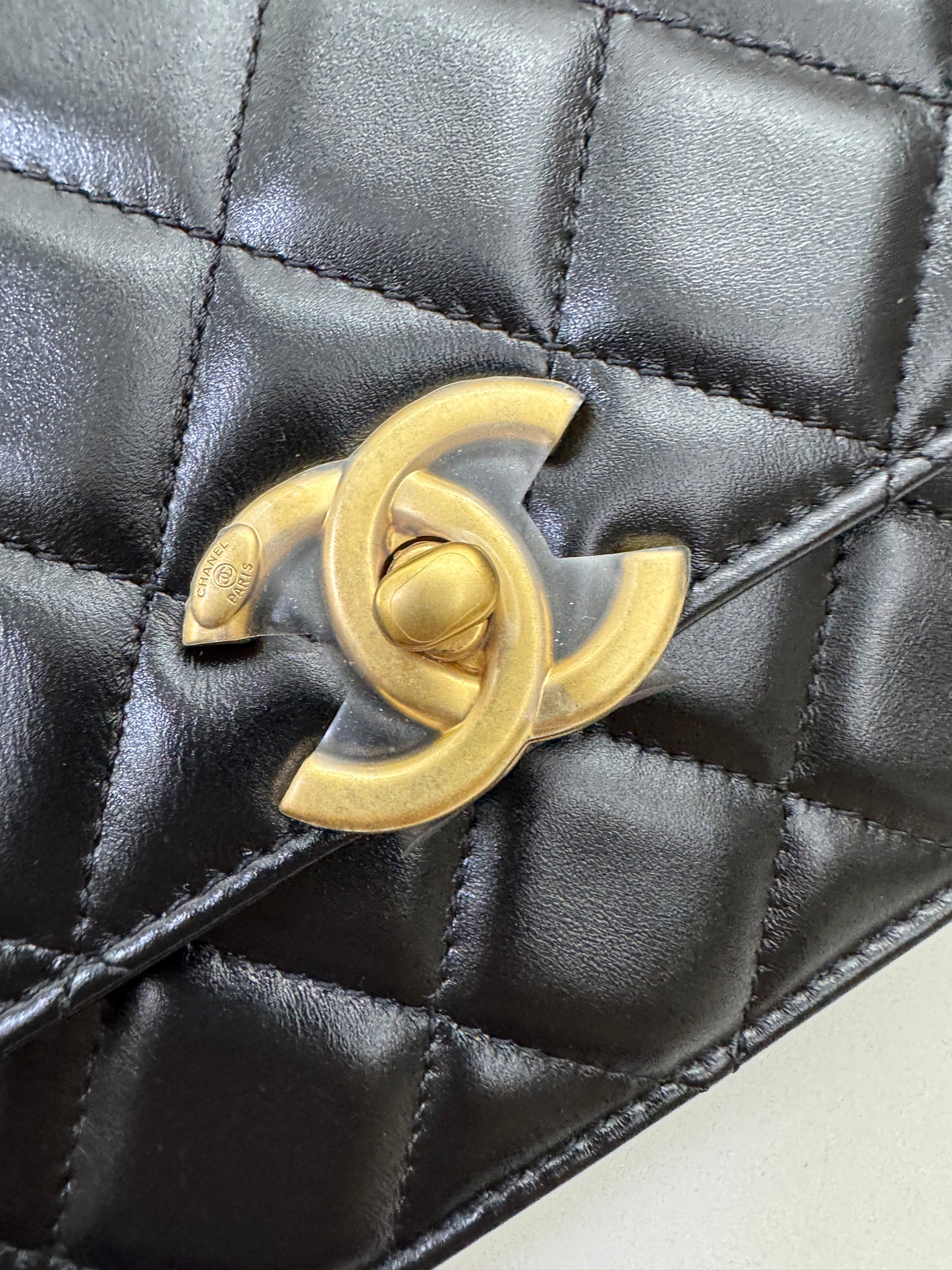 CHANEL 24C雙金珠中號22cm