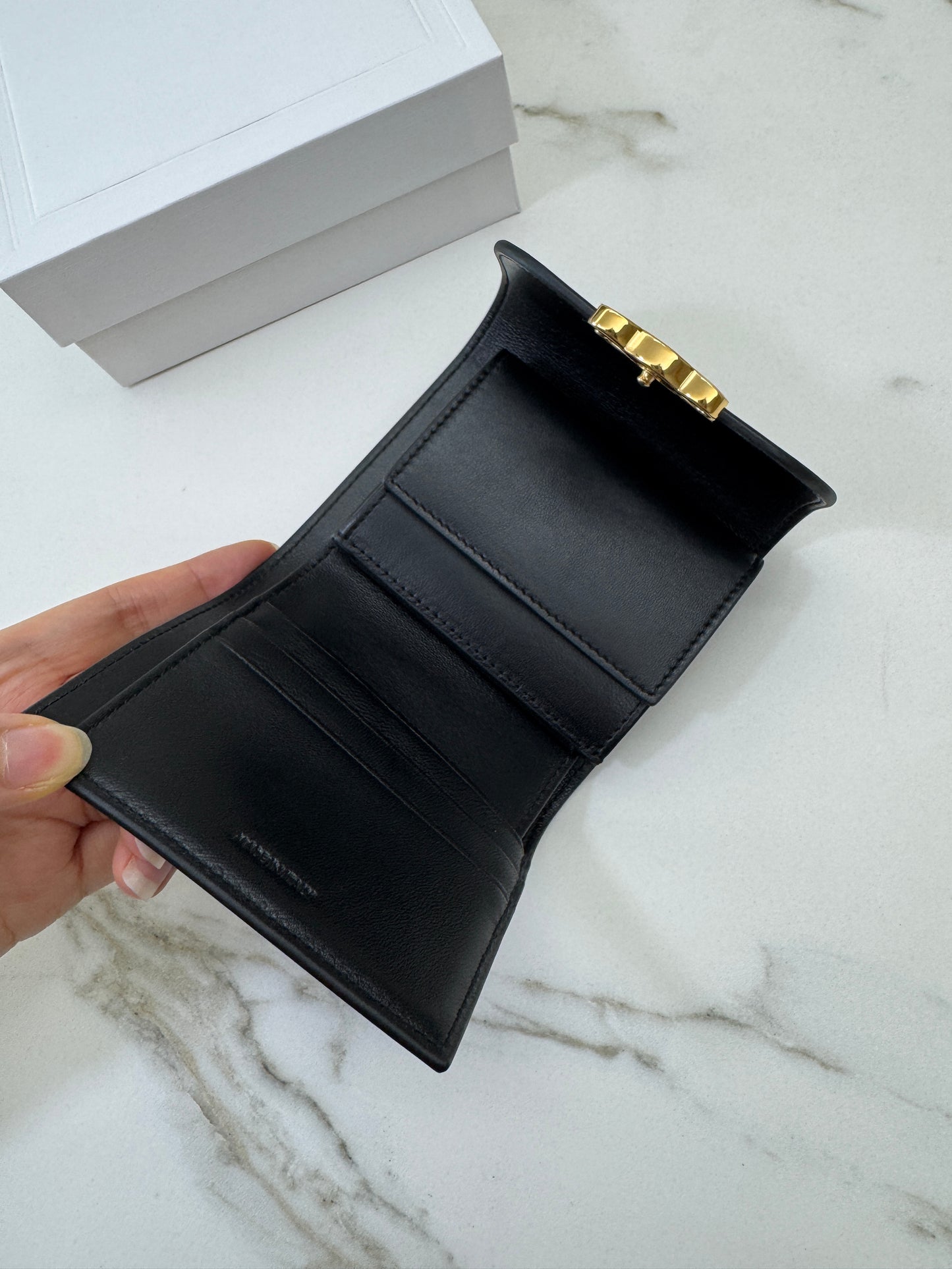 CELINE Wallet 凱旋門金扣Box皮