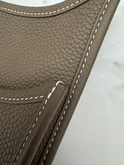 HERMES Evelyne 29 大象灰銀扣
