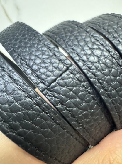 THE ROW Marguax 12 黑銀荔枝紋