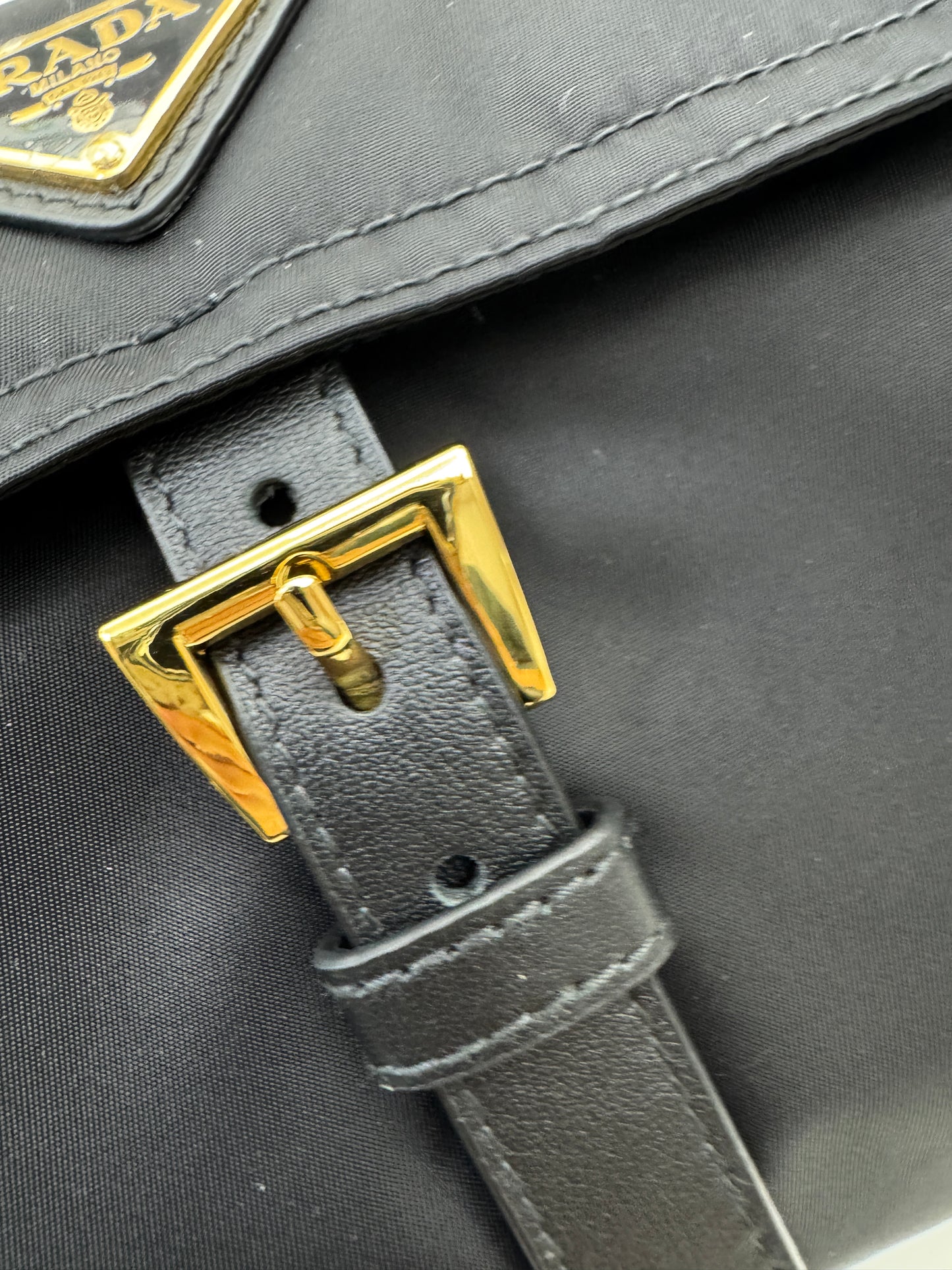 PRADA Explore Medium