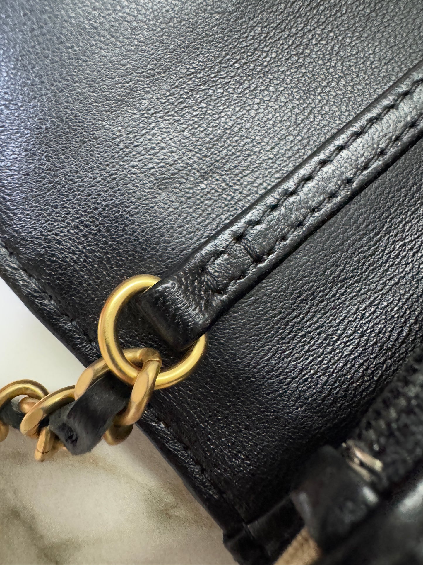 CHANEL 金球woc