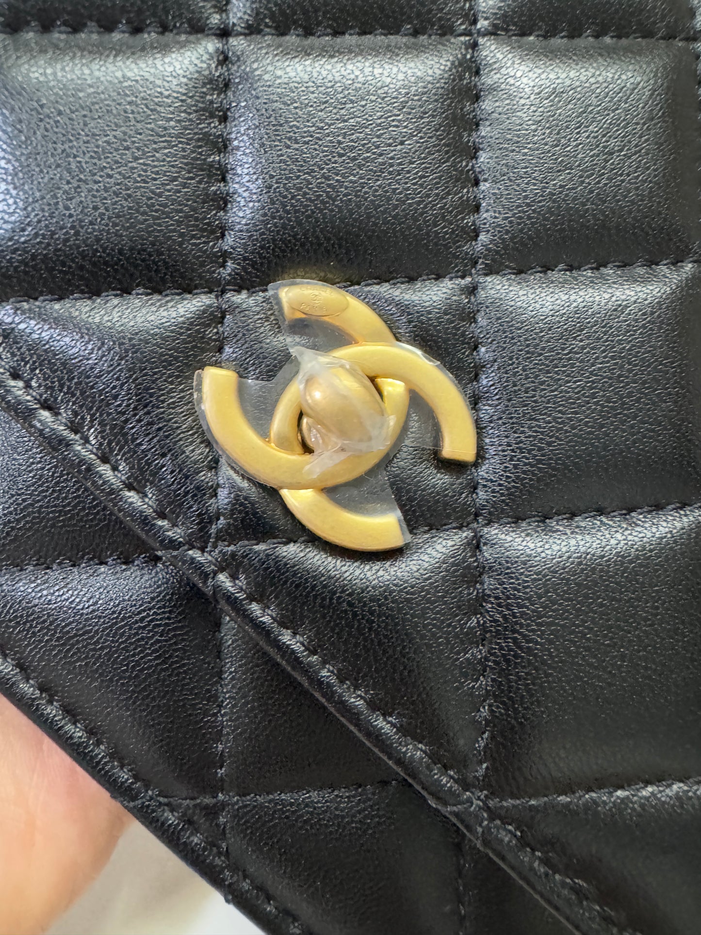 CHANEL 金球woc