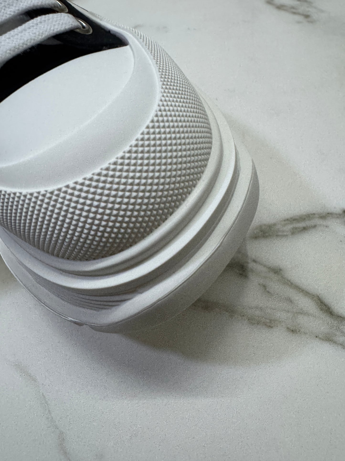 McQUEEN Tread Slick Canvas