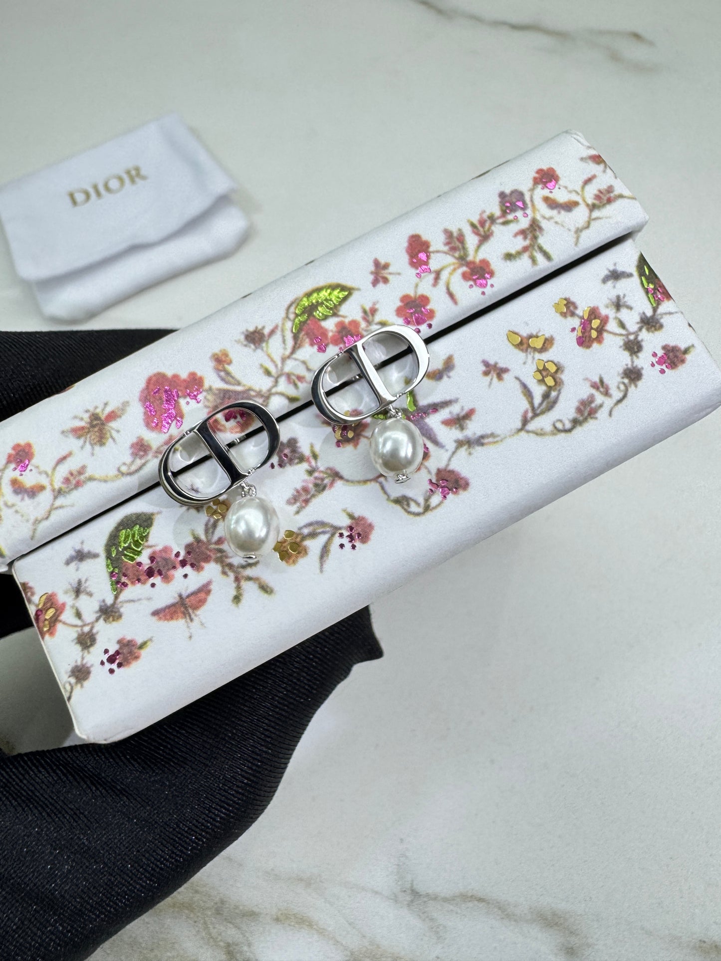 DIOR CD Petit 珍珠耳環 銀色