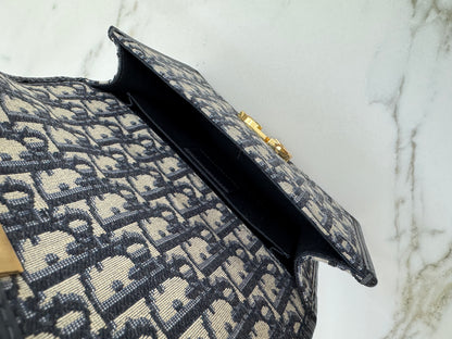 DIOR 30 Montaigne Small Blue Oblique