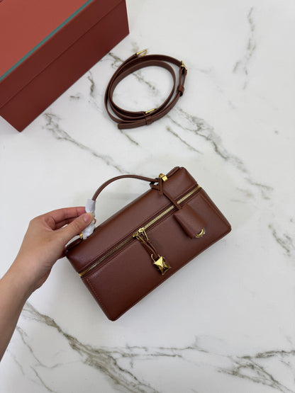 LORO PIANA Extra Bag 23 焦糖棕色