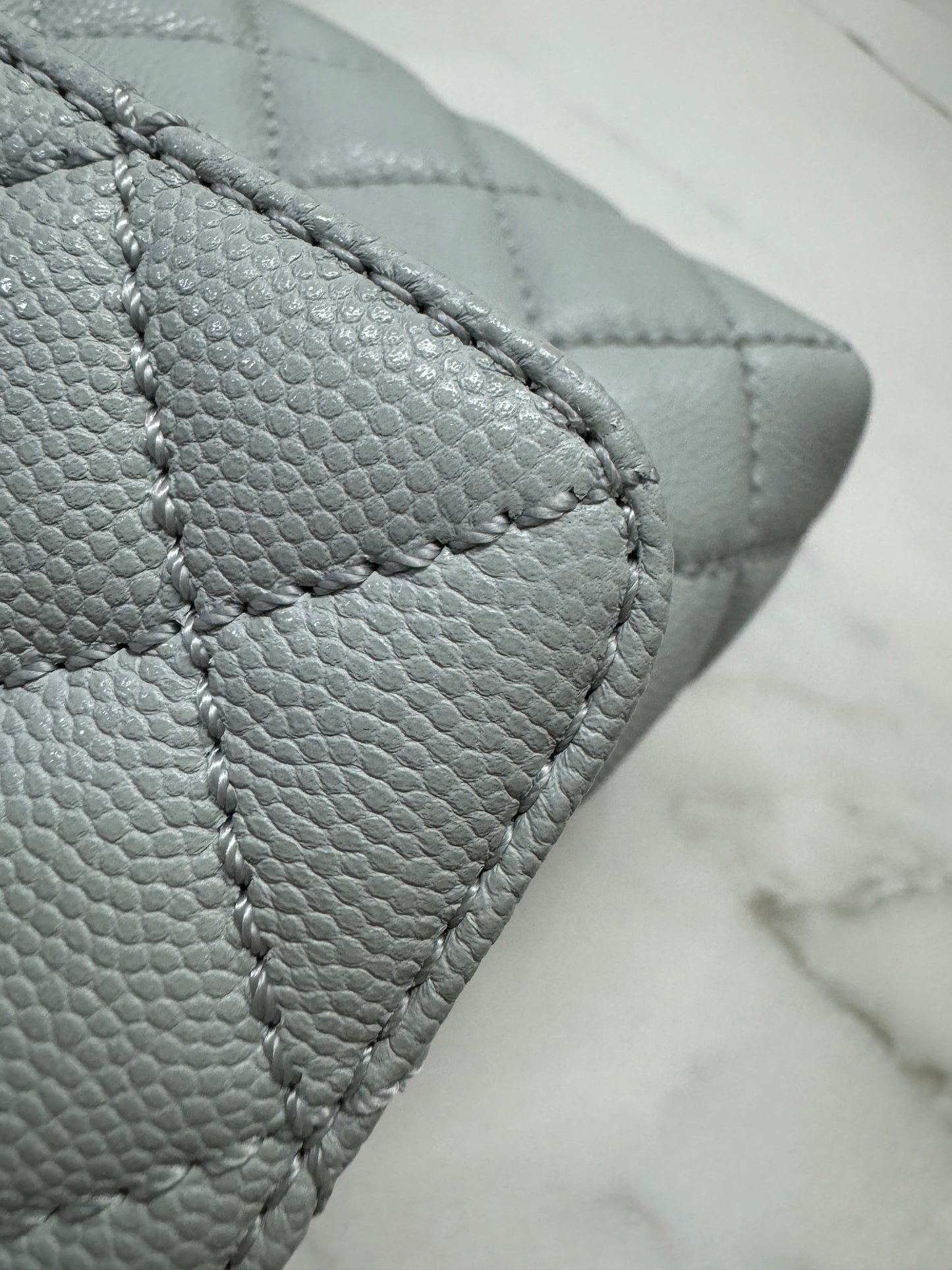 CHANEL Cocohandle 冰川藍 24P Small