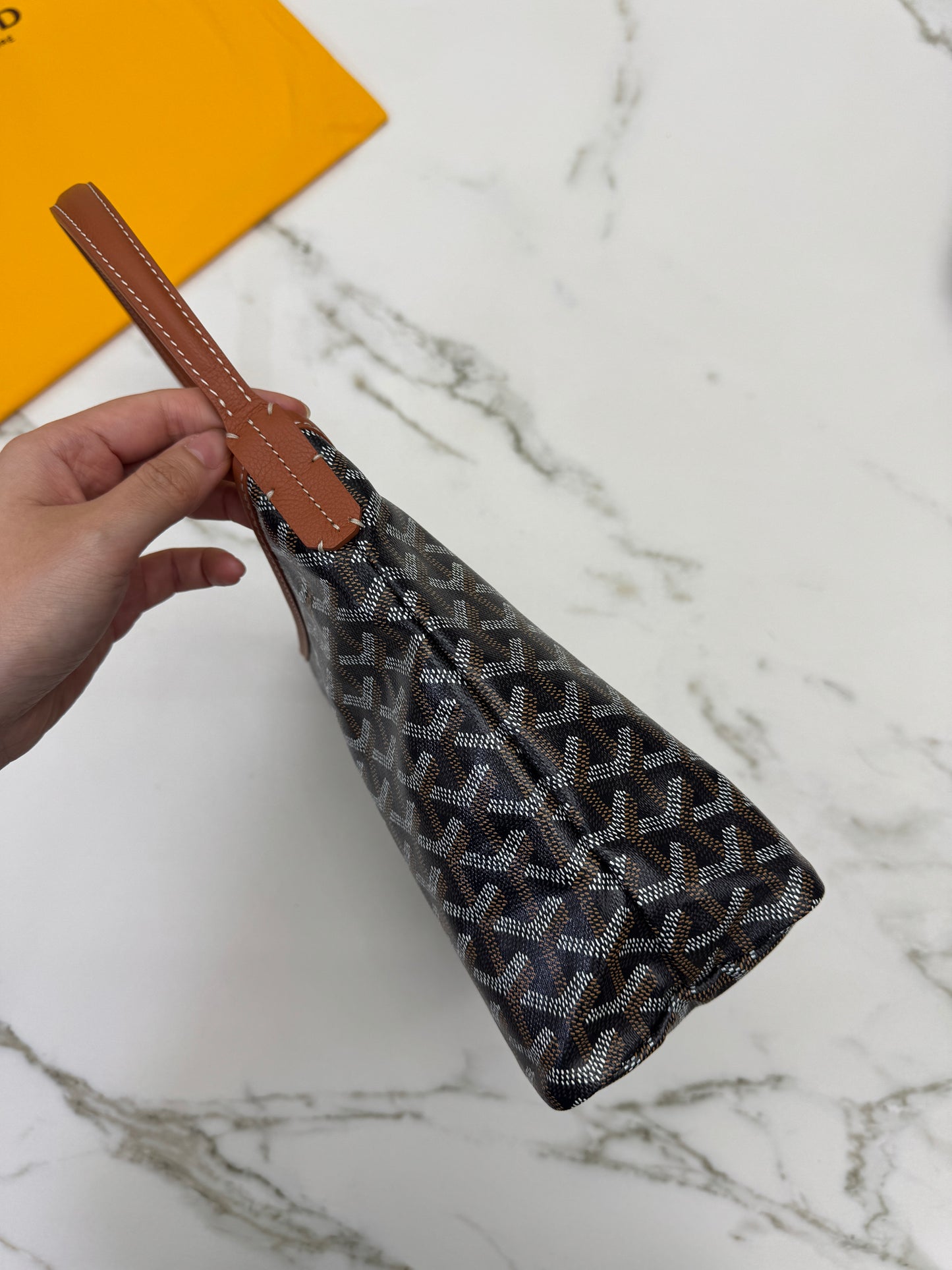 GOYARD Mini Hobo 焦糖棕