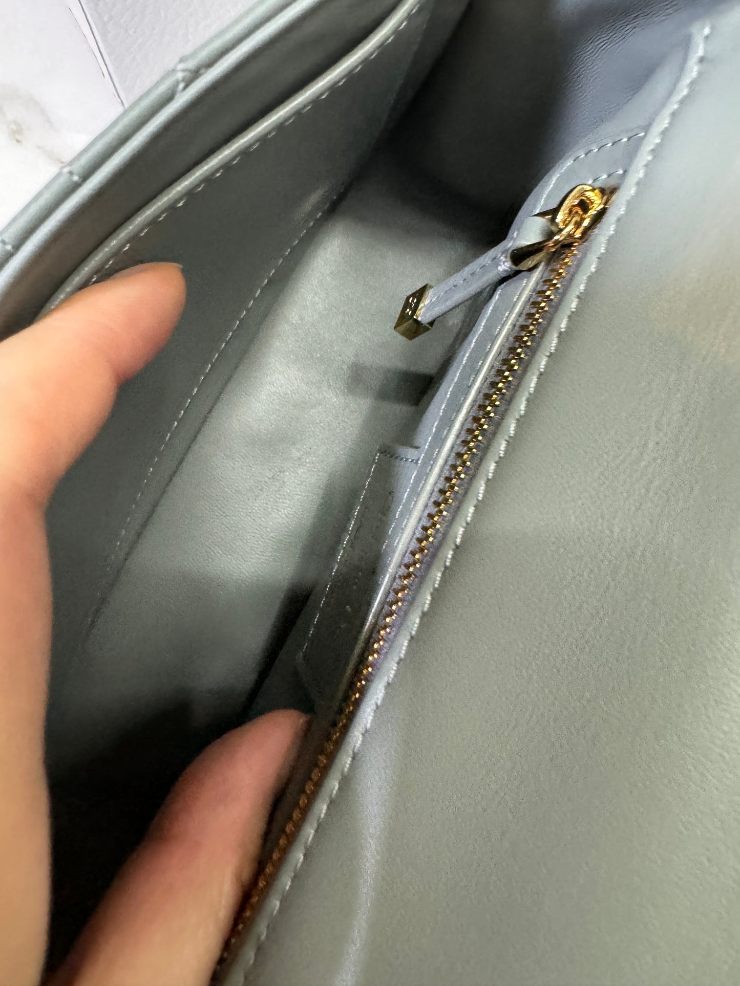 DIOR Caro 石灰色 小號
