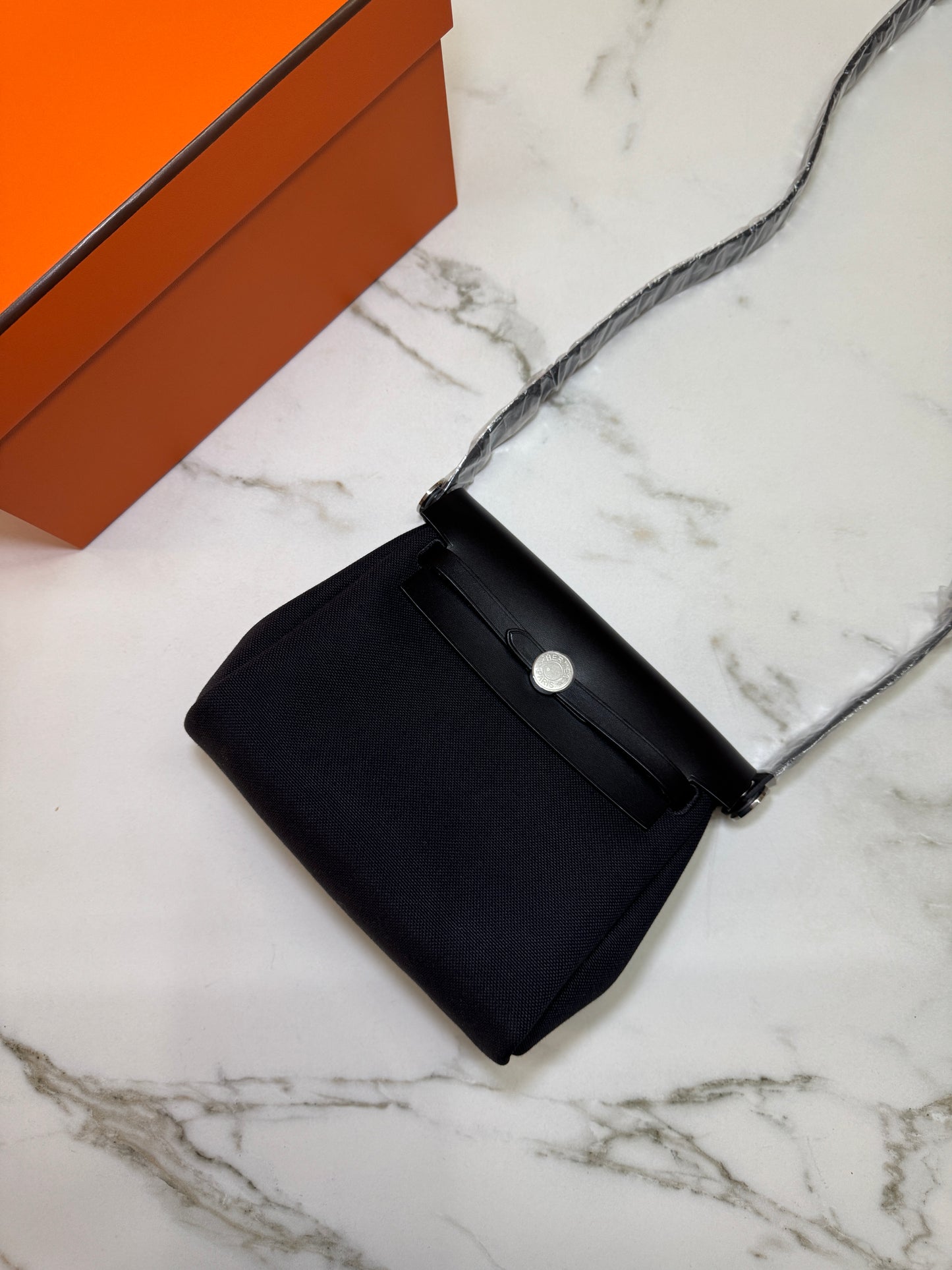 HERMES Mini Herbag 黑銀