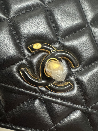 CHANEL woc 24A 琺瑯調節扣 羊皮 黑