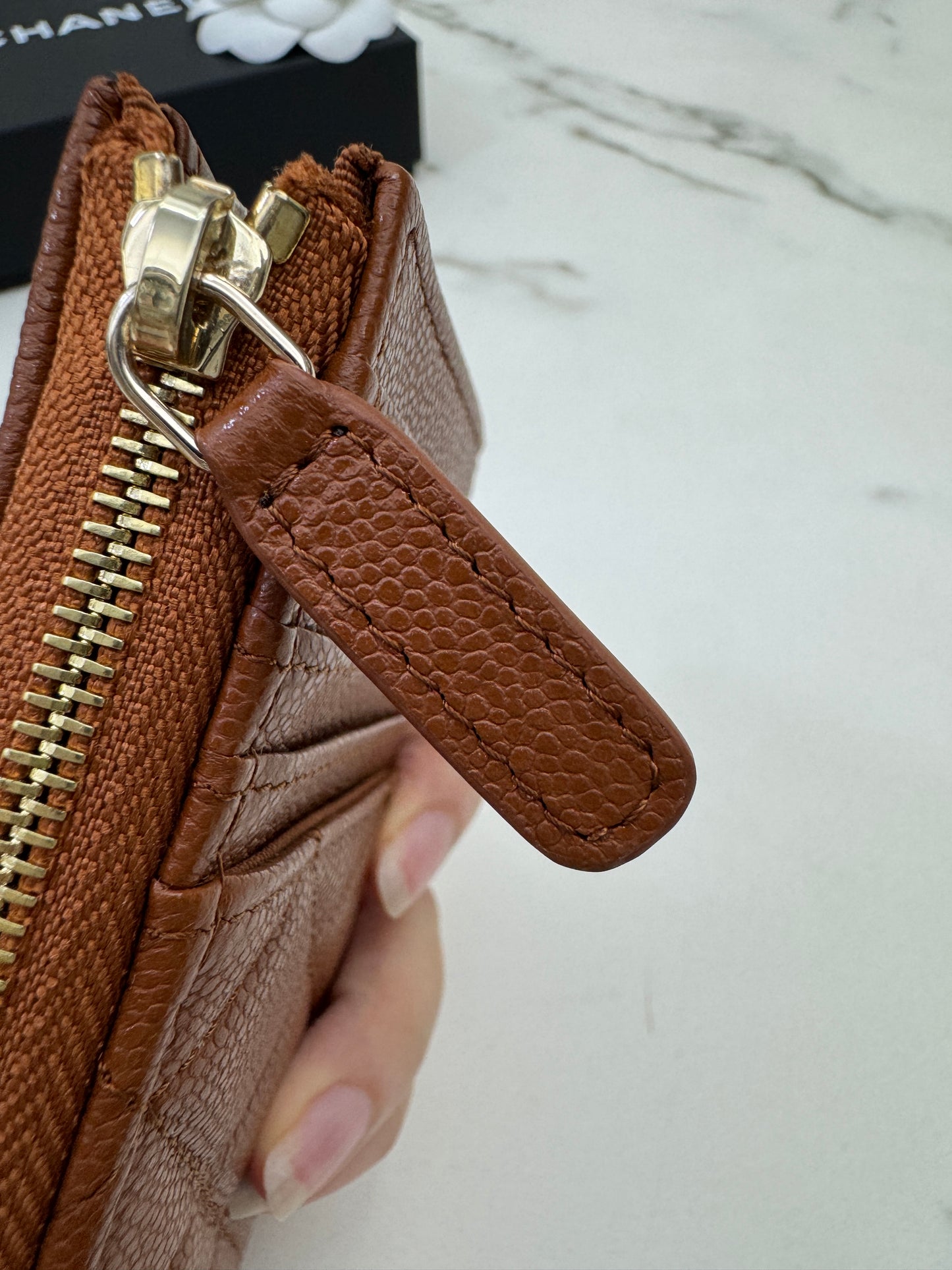 CHANEL L型拉鏈小錢包 焦糖棕