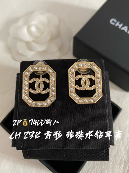 CHANEL 耳夾款
