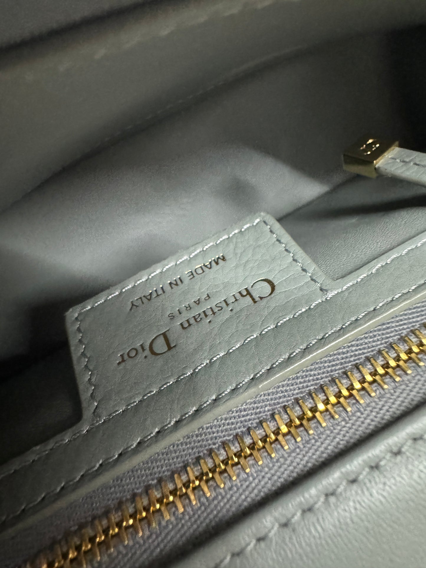 DIOR Caro 石灰色 小號