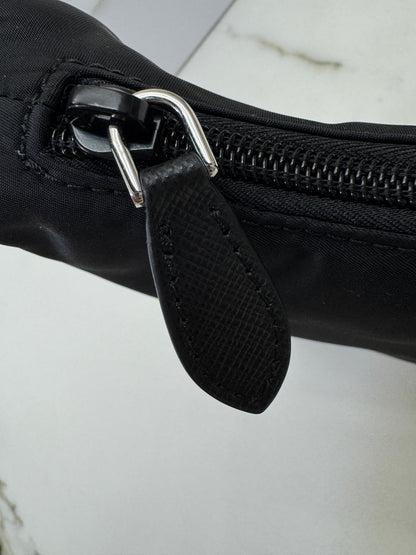 PRADA Re-nylon Hobo 舊版