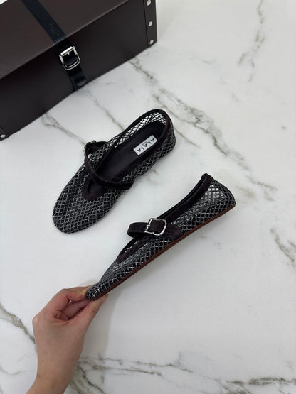ALAIA 水鑽魚網鞋 深棕色￼