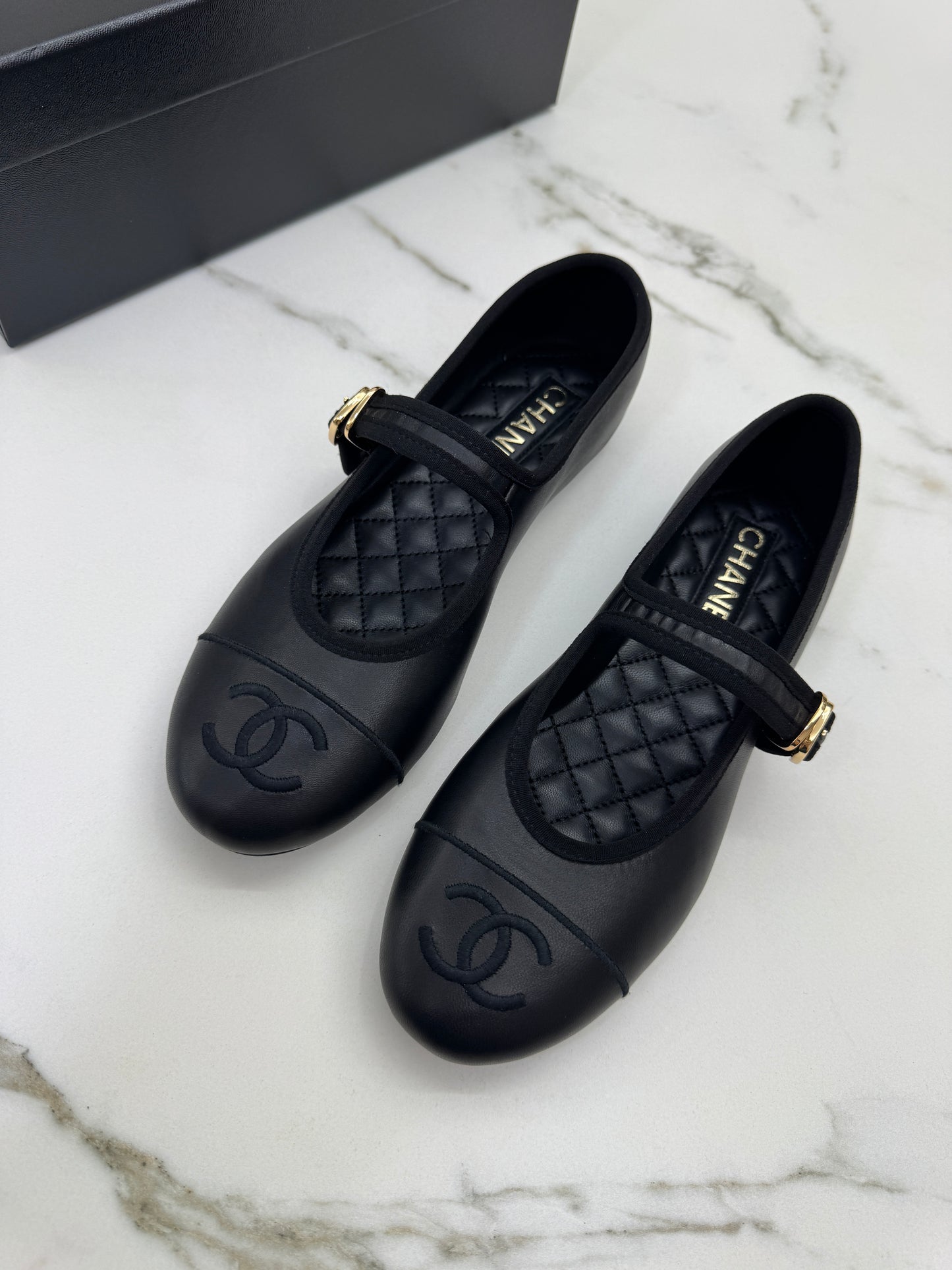 CHANEL 24S 瑪麗珍芭蕾舞鞋