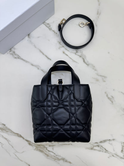 DIOR Toujours Vertical Small Black