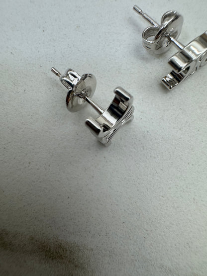 CELINE 銀色凱旋門耳釘