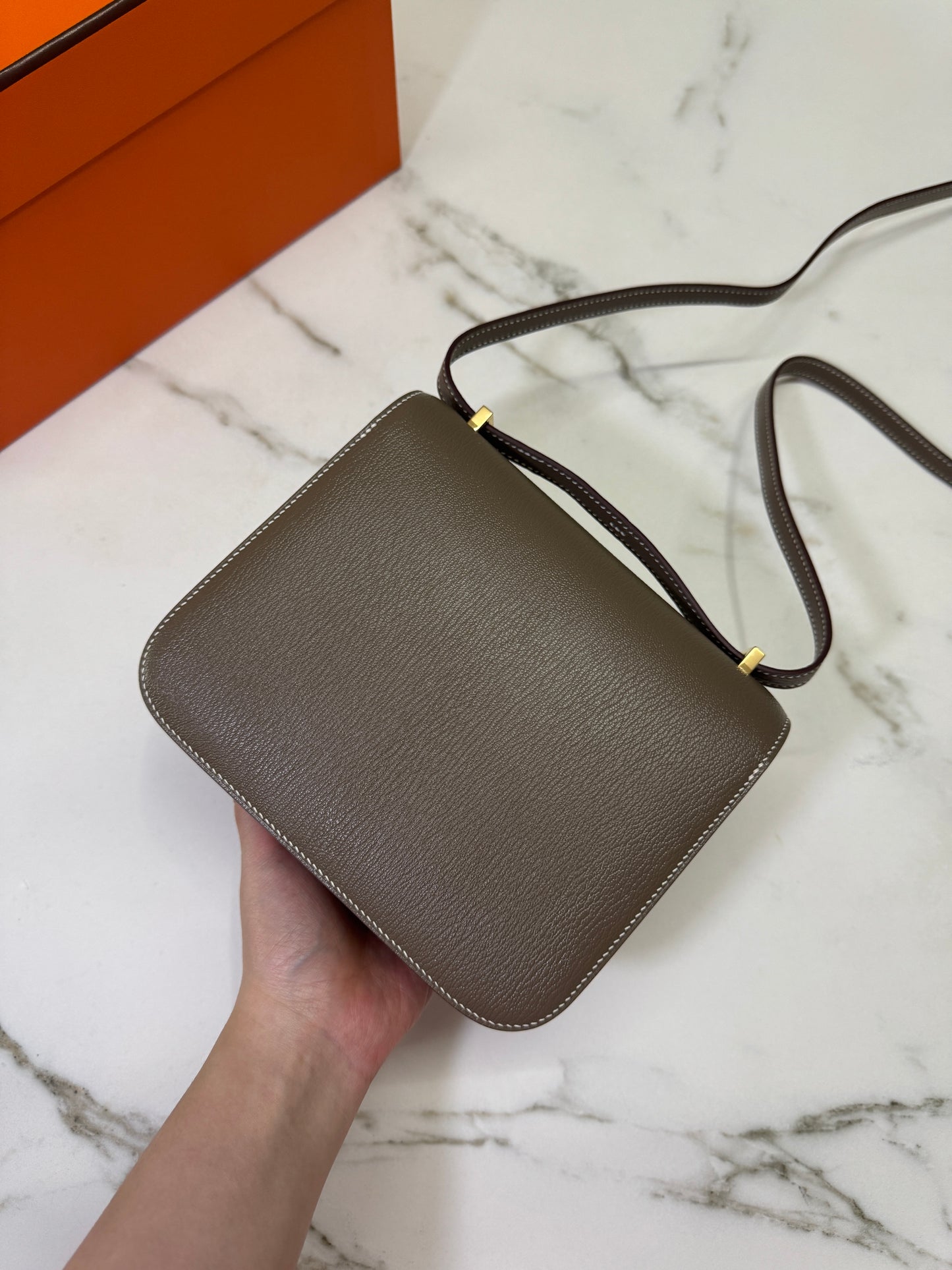 HERMES Mini Constance 大象灰山羊皮 金扣 Etoupe GHW