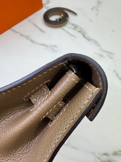 HERMES Kelly Danse 馬爾法米金扣 Evercolor 8Q GHW