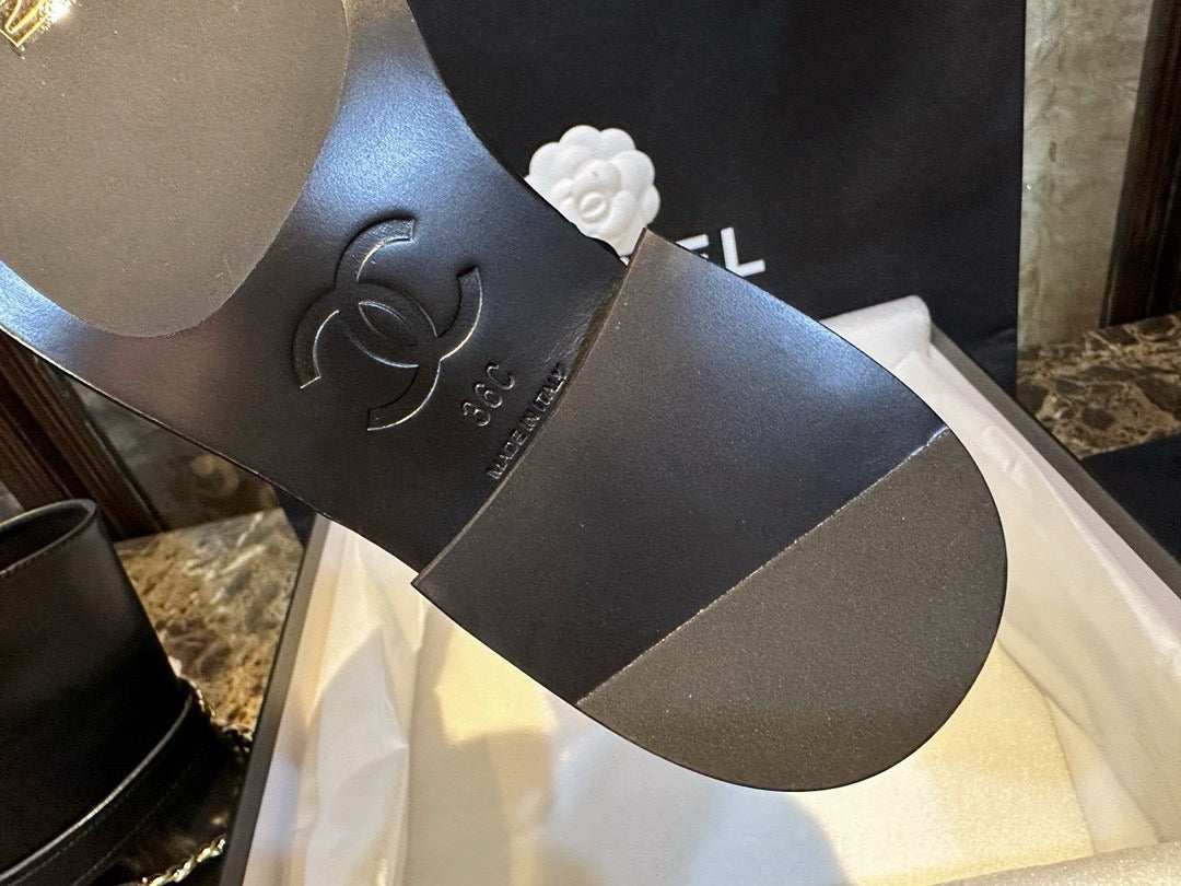CHANEL 鏈條騎士長靴 23a