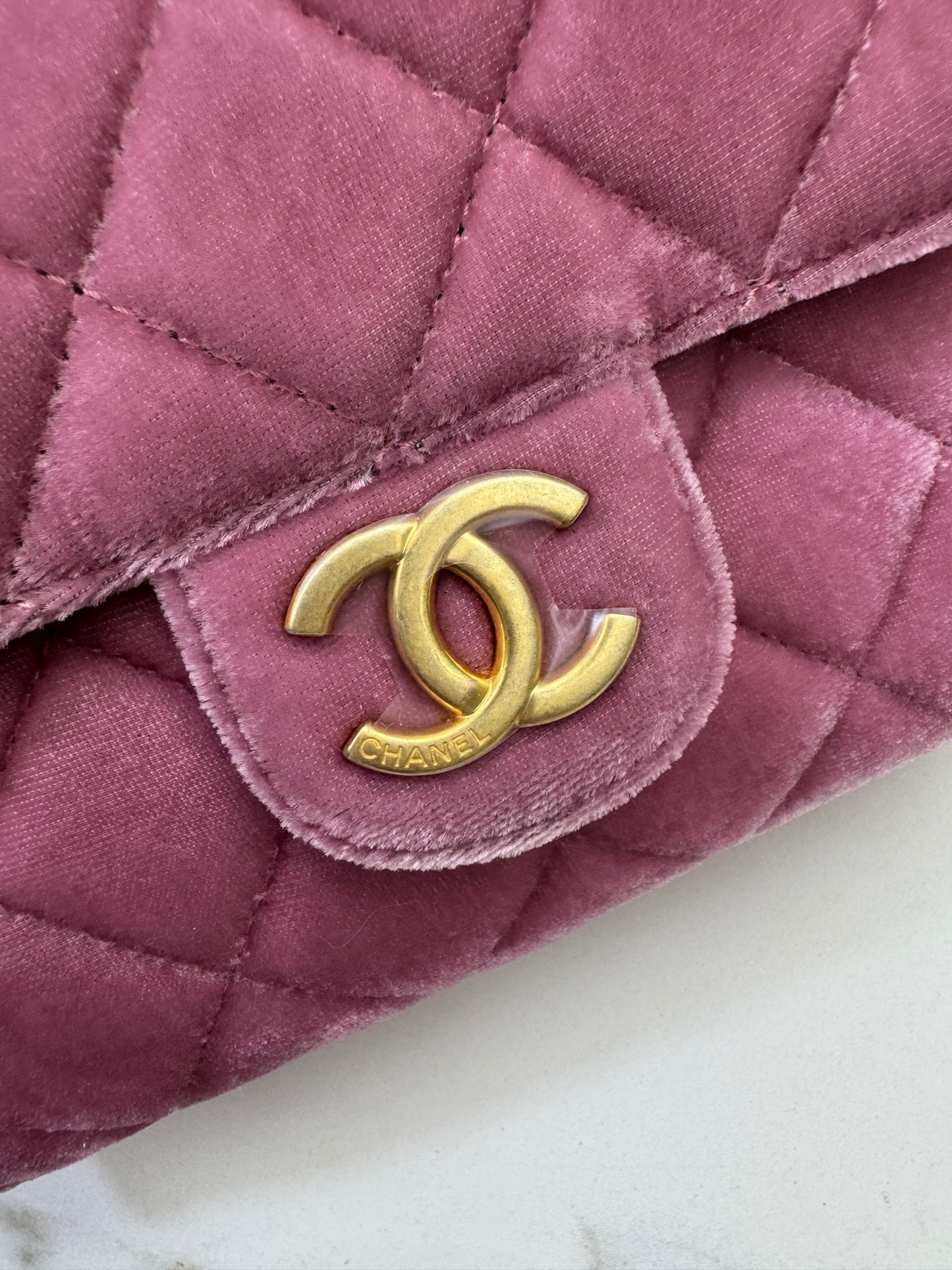 CHANEL 天貓精靈 乾燥玫瑰粉絲絨