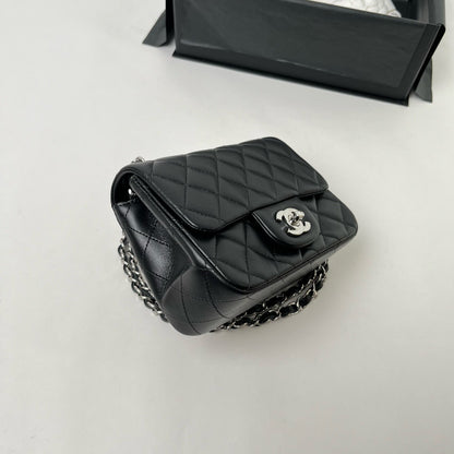 CHANEL CF17 方胖子 黑銀 羊皮 mini square