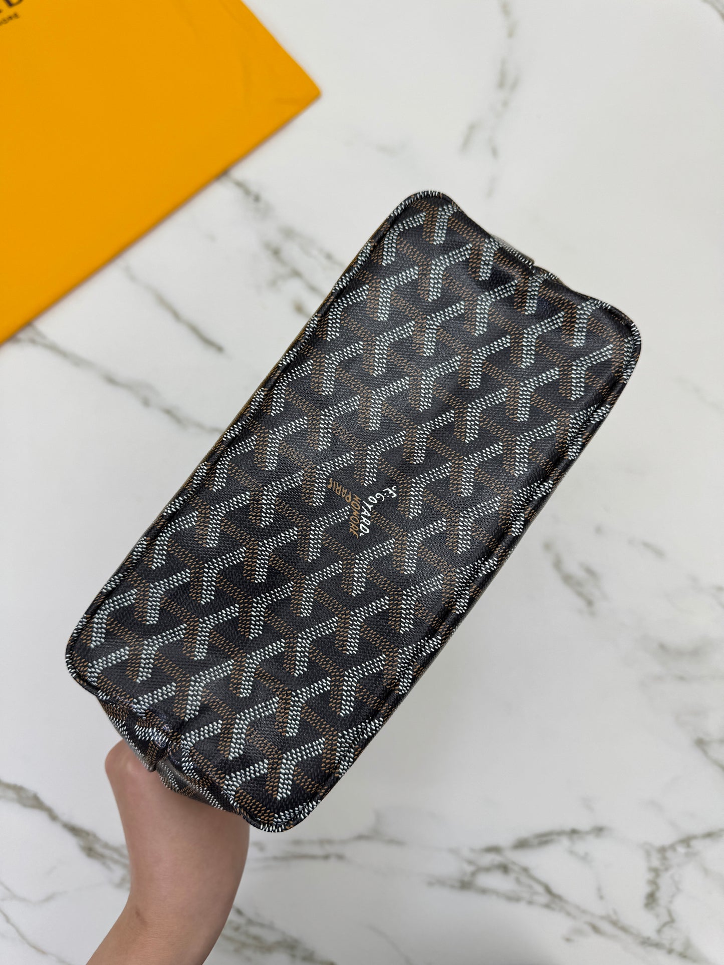 GOYARD Mini Hobo 焦糖棕