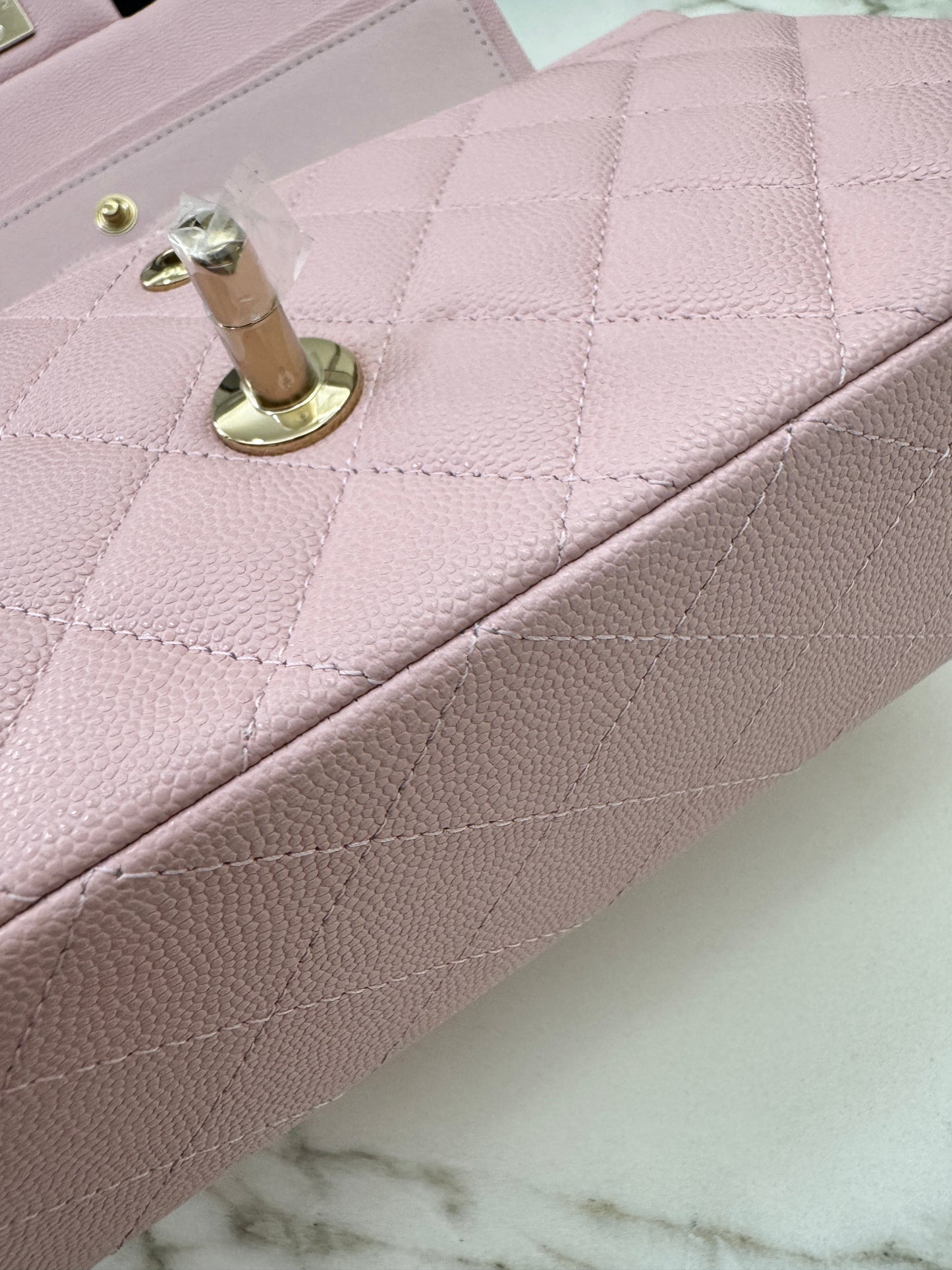 CHANEL 23K貝兒粉 CF23 Small