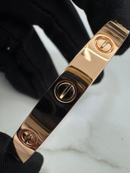 CARTIER Love Bracelet Classic Rose Gold