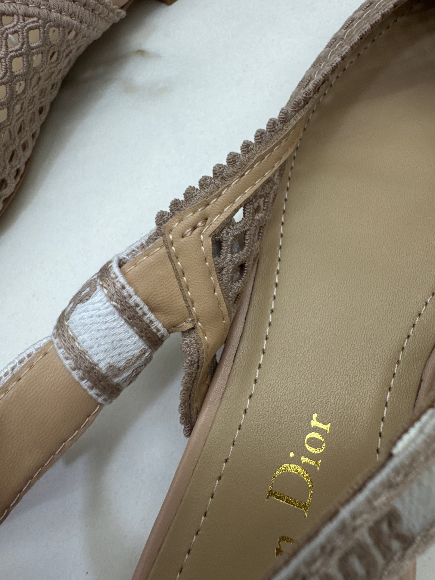 DIOR J’adior Slingback 裸粉鏤空