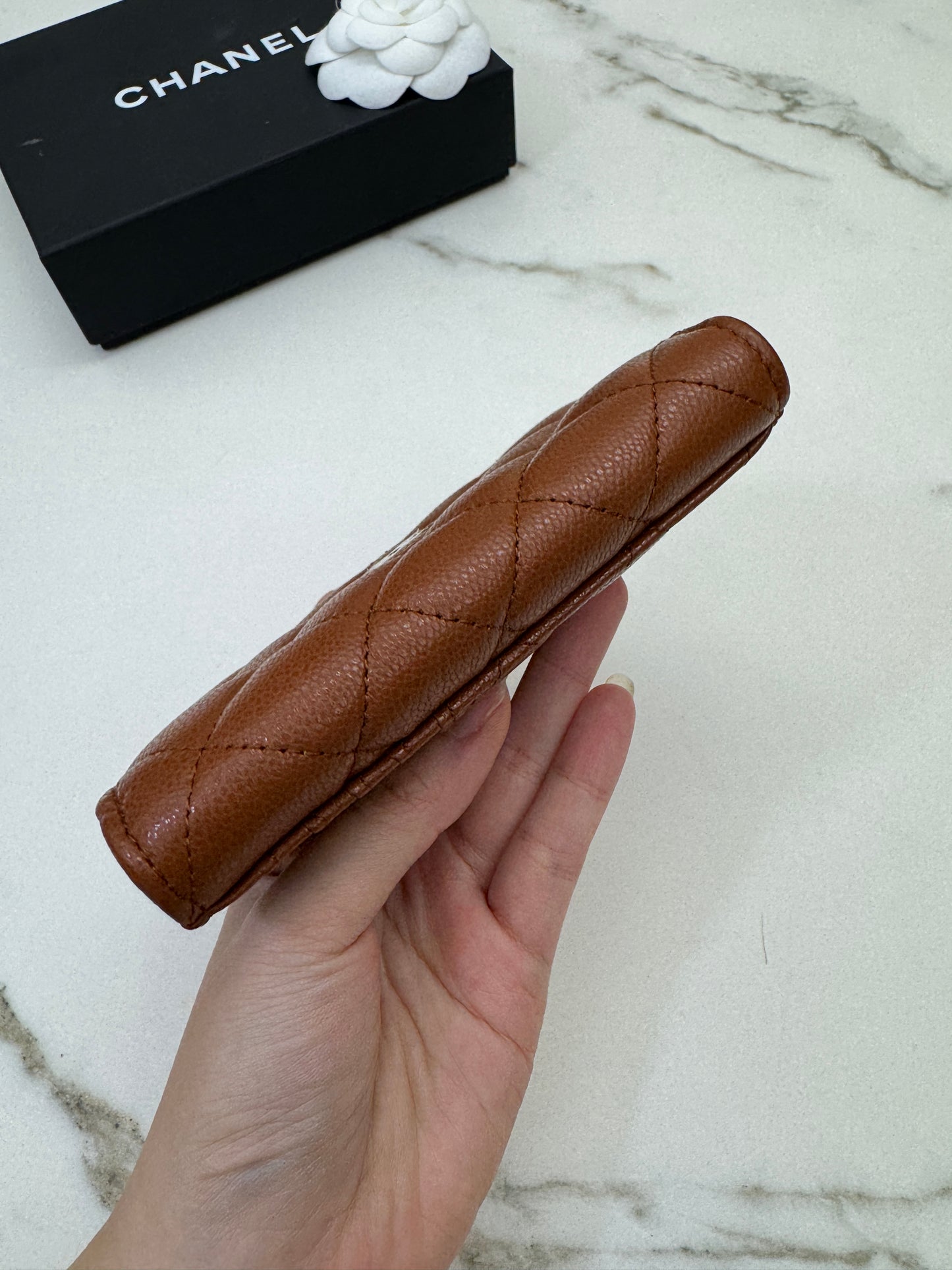 CHANEL L型拉鏈小錢包 焦糖棕