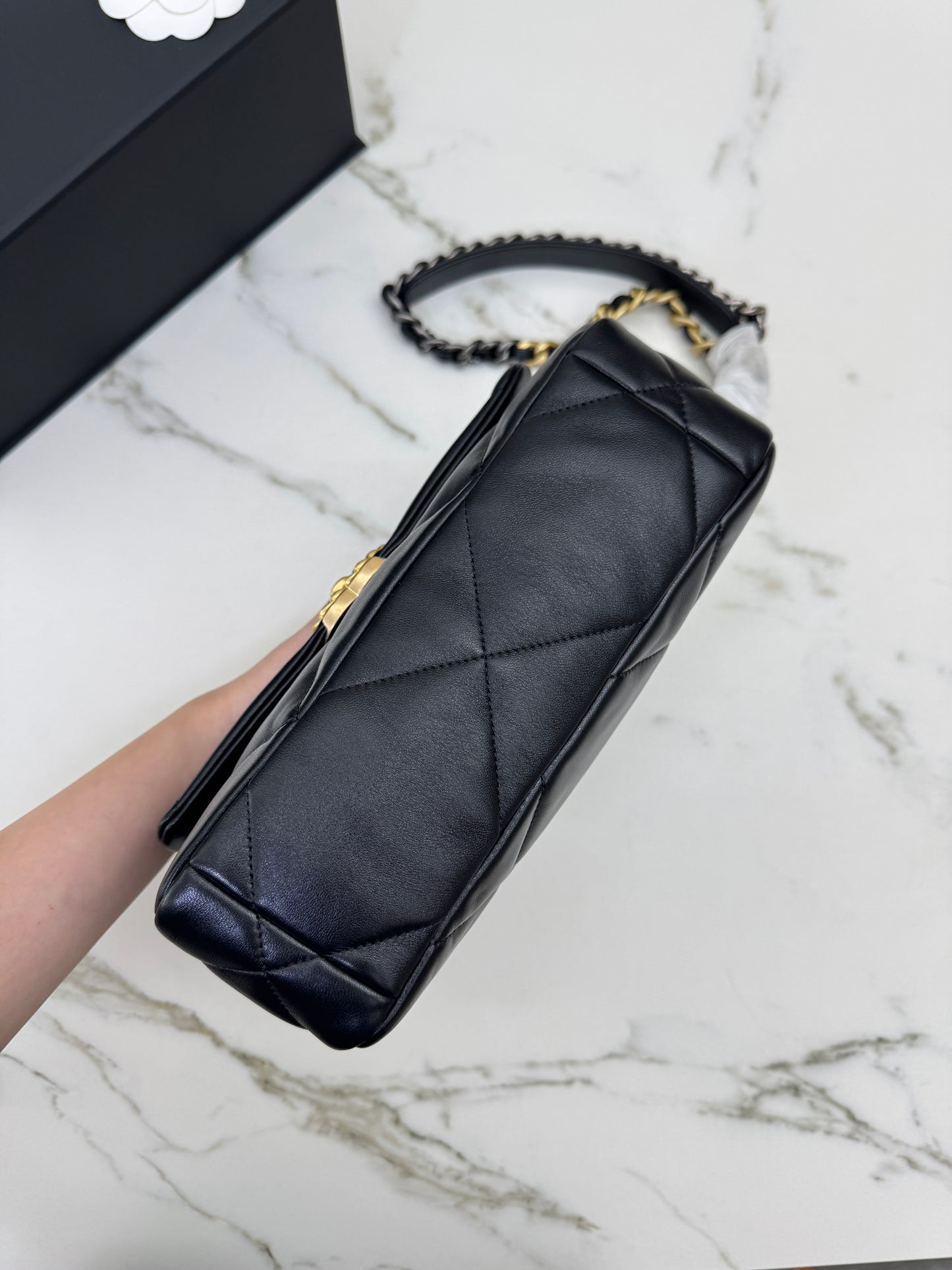 CHANEL 19Bag 黑金 Small