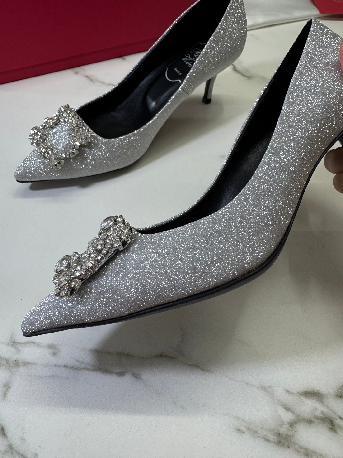 RV 銀色細閃 鑽扣高跟鞋 6cm