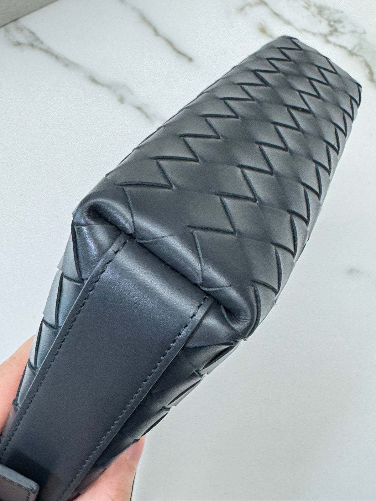 BV Traveller Pouch 灰綠色