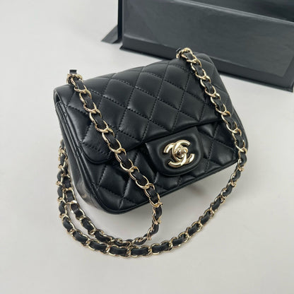 CHANEL CF17 方胖子 黑金羊皮 mini square