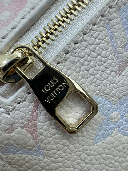 LV Pochette Metis East-West 漸變紫