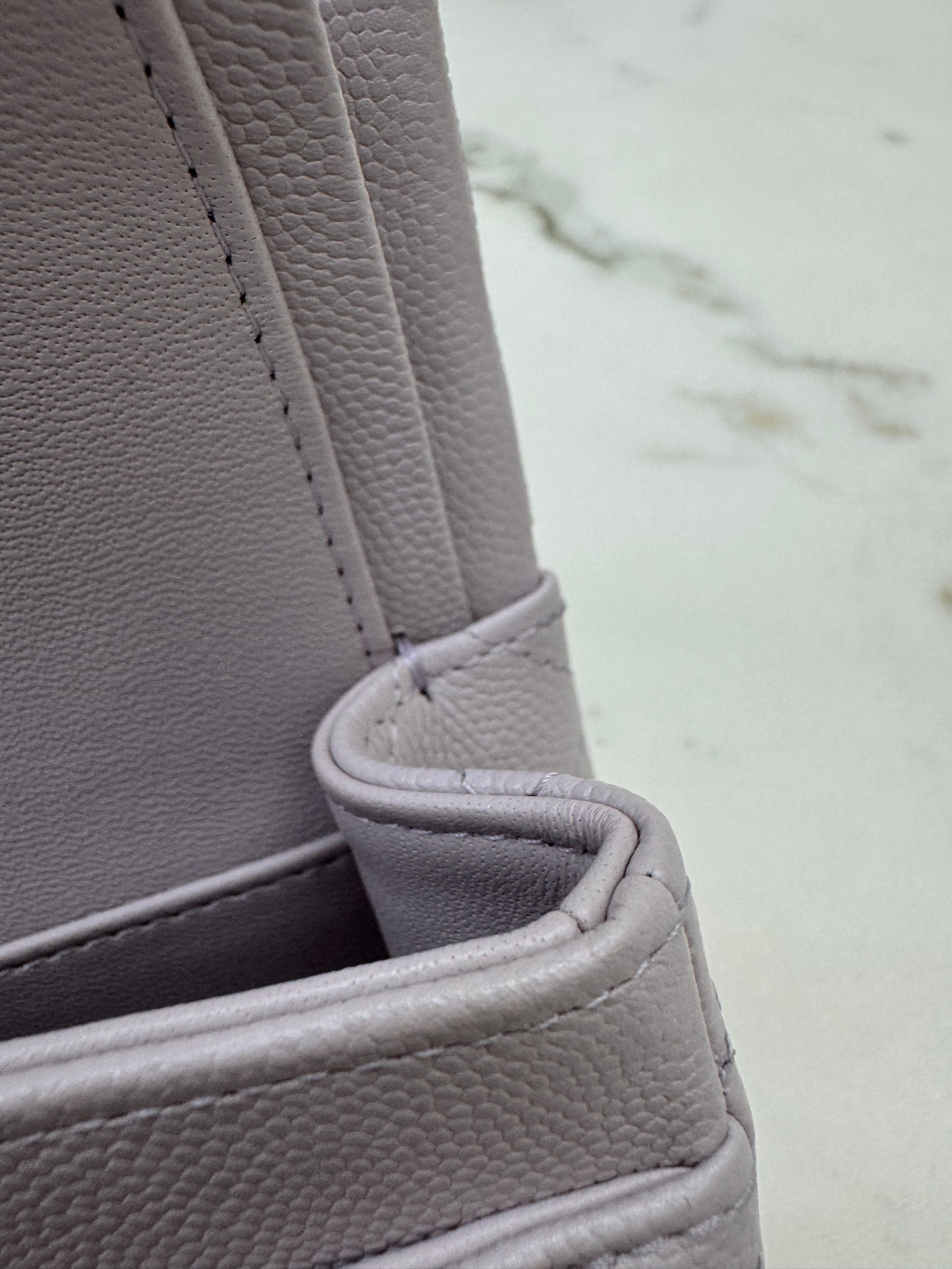 CHANEL 21S 淺粉紫 Classic Flap Small CF23 Liliac