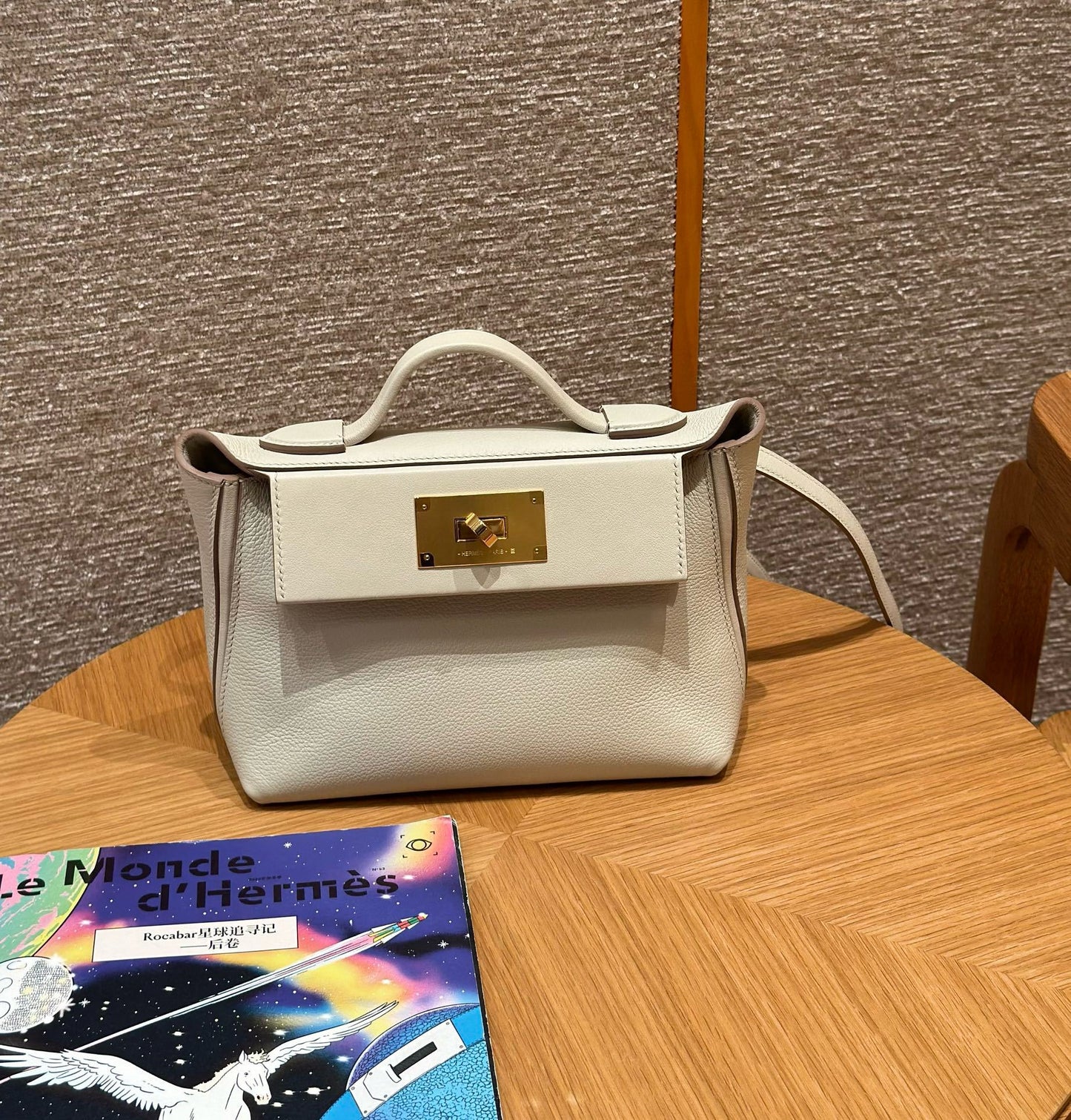 HERMES 2424 冰川白金扣 evercolor
