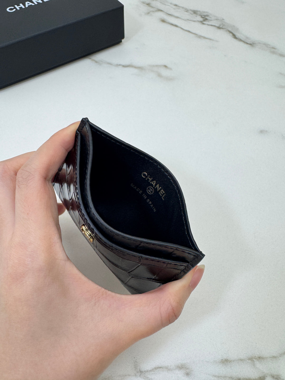 CHANEL 26A Crocodile Cardholder