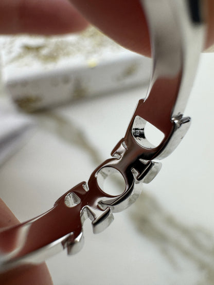 DIOR Revolution 戒指