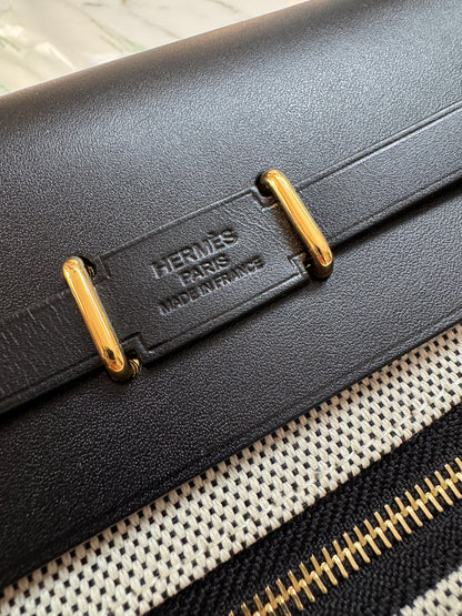 HERMES Mini Herbag 熊貓色 金扣 H Viking 帆布